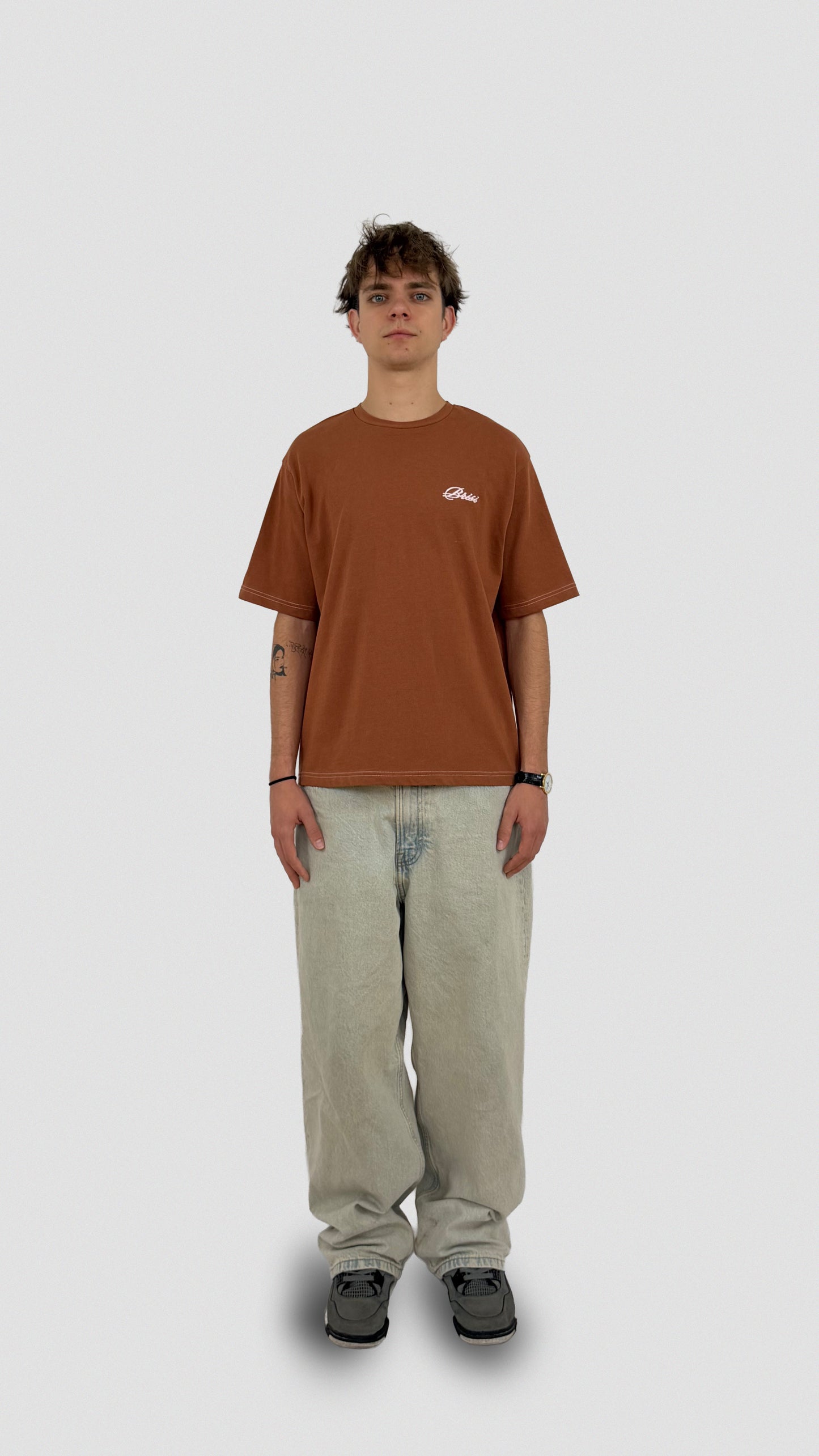 Classic Tee – Brown